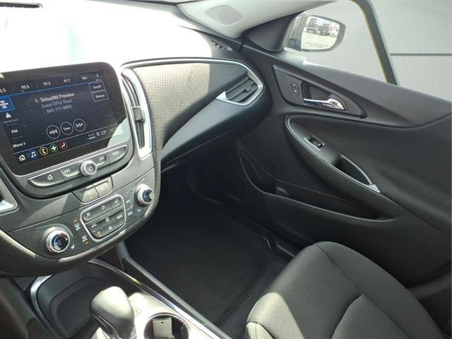 Used 2024 Chevrolet Malibu LT w/ Midnight Edition image 20
