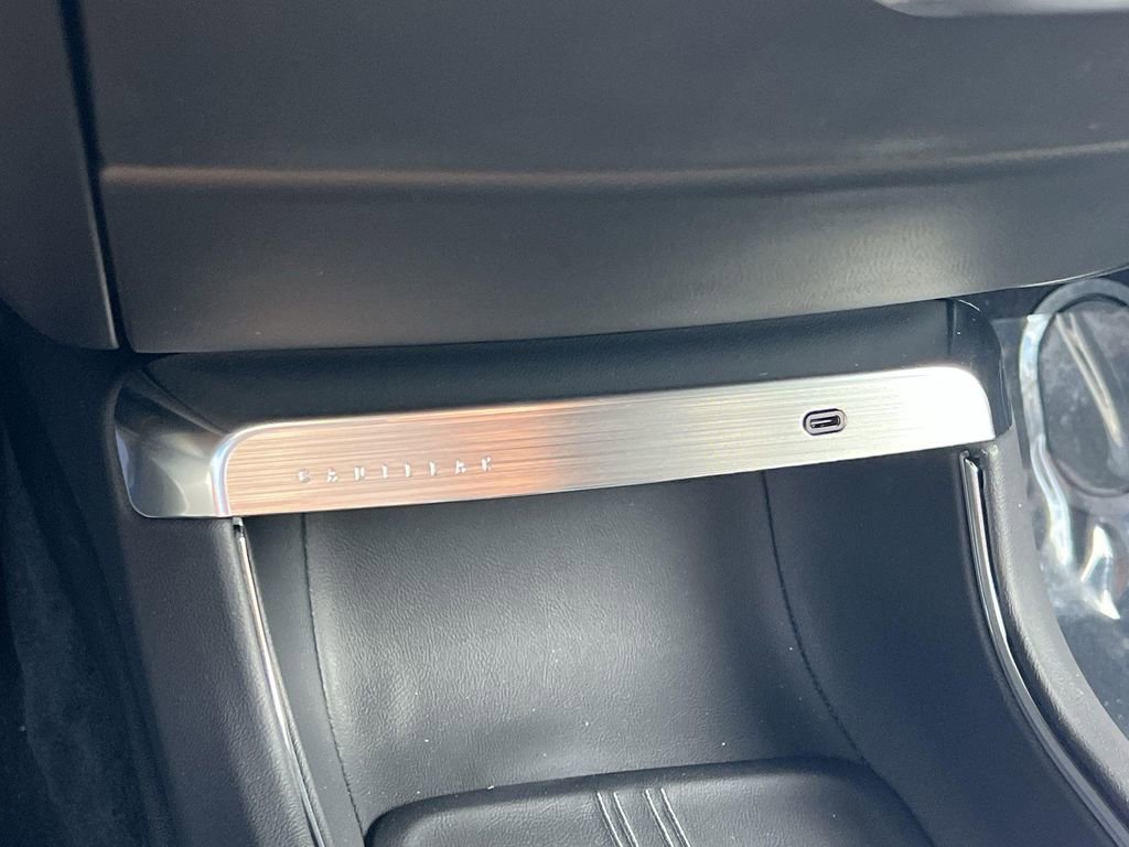 New 2025 Cadillac Lyriq Luxury image 23