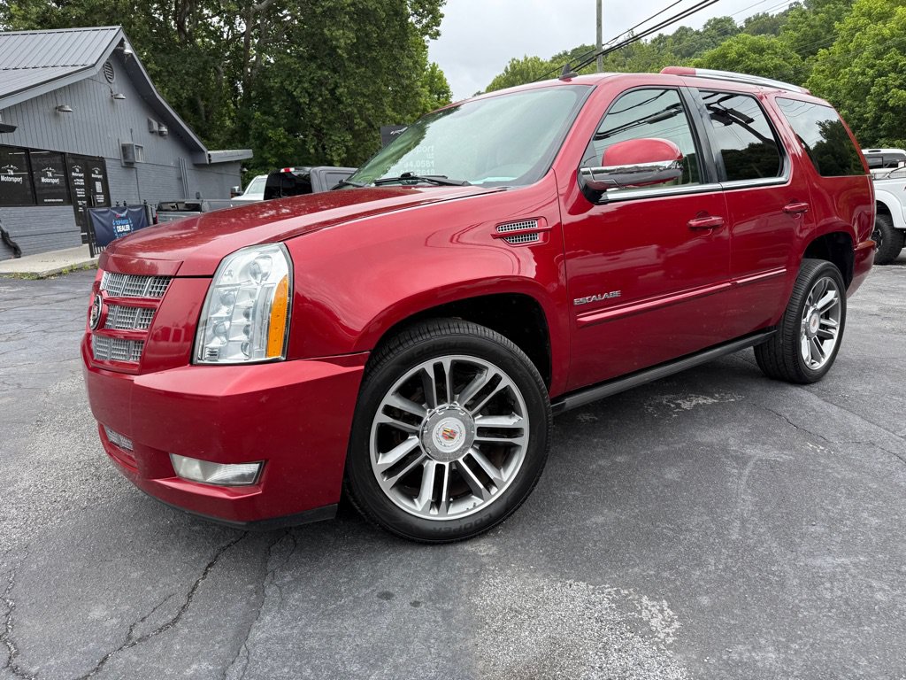Used 2013 Cadillac Escalade Premium AWD/4WD image 15