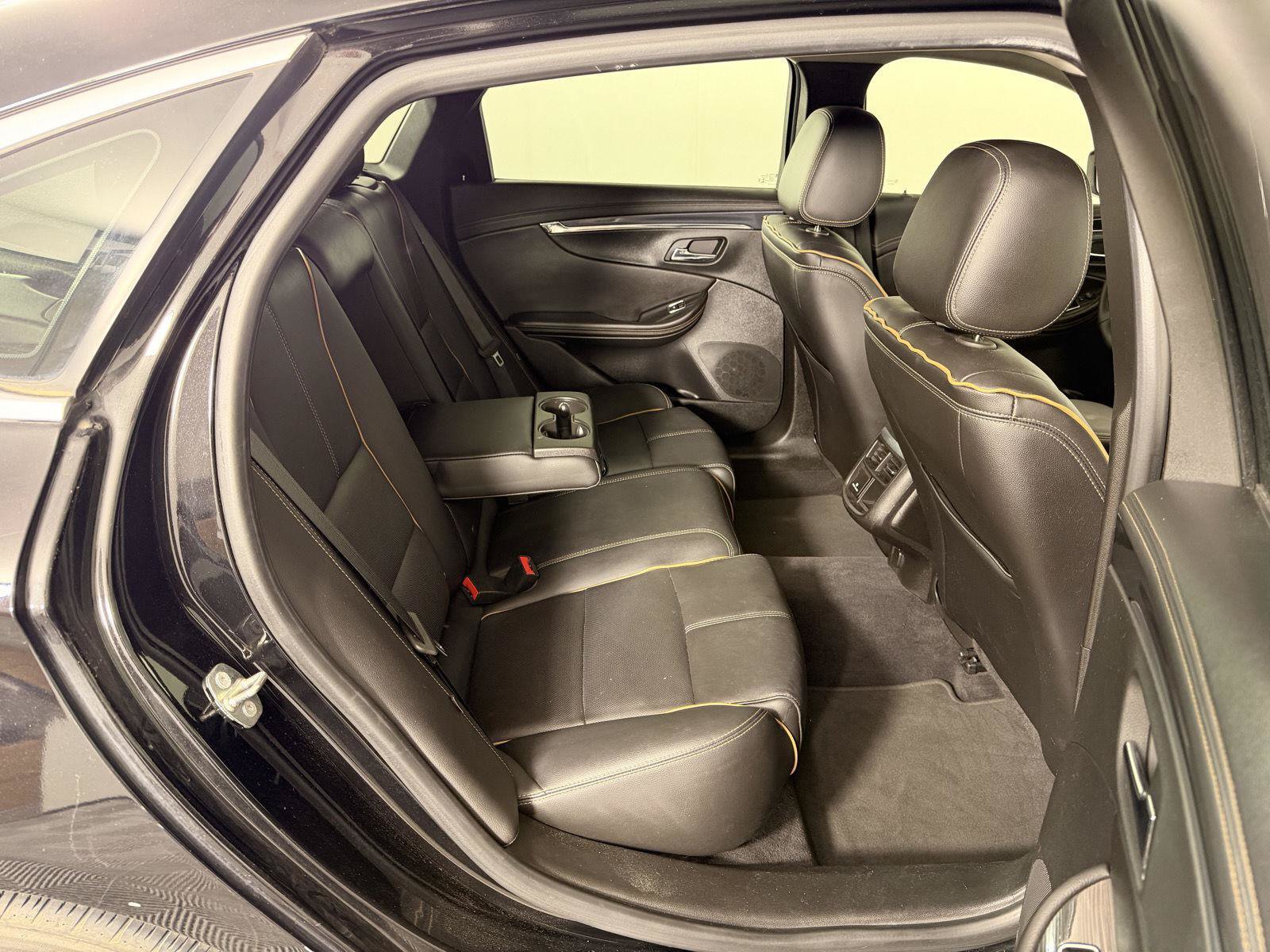 Used 2018 Chevrolet Impala Premier FWD image 18