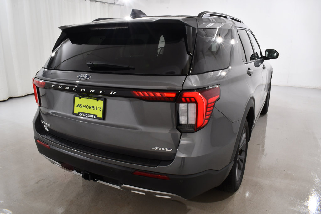 Used 2026 Ford Explorer Active w/ Active Comfort Package AWD/4WD image 12