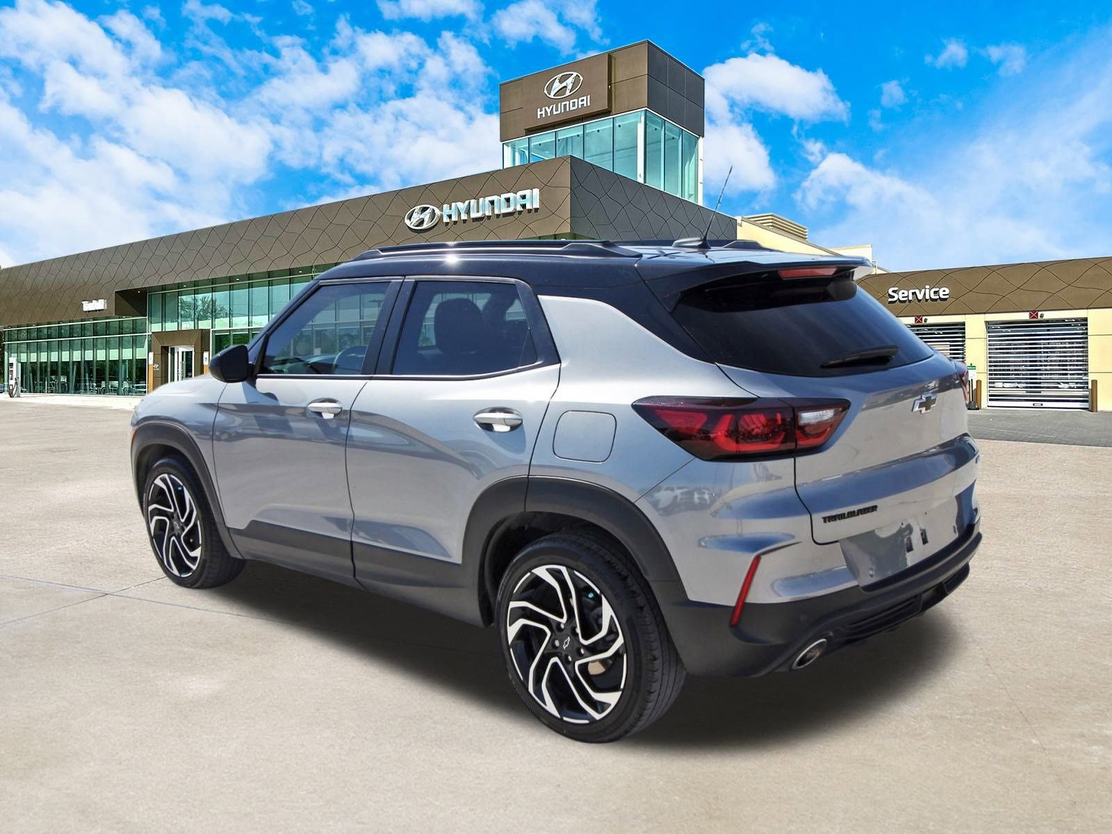 Used 2024 Chevrolet TrailBlazer RS w/ Convenience Package image 8