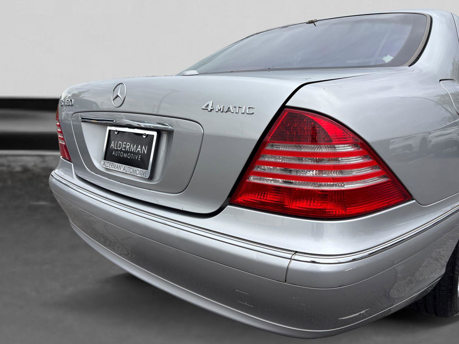 Used 2005 Mercedes-Benz S 430 4MATIC image 37