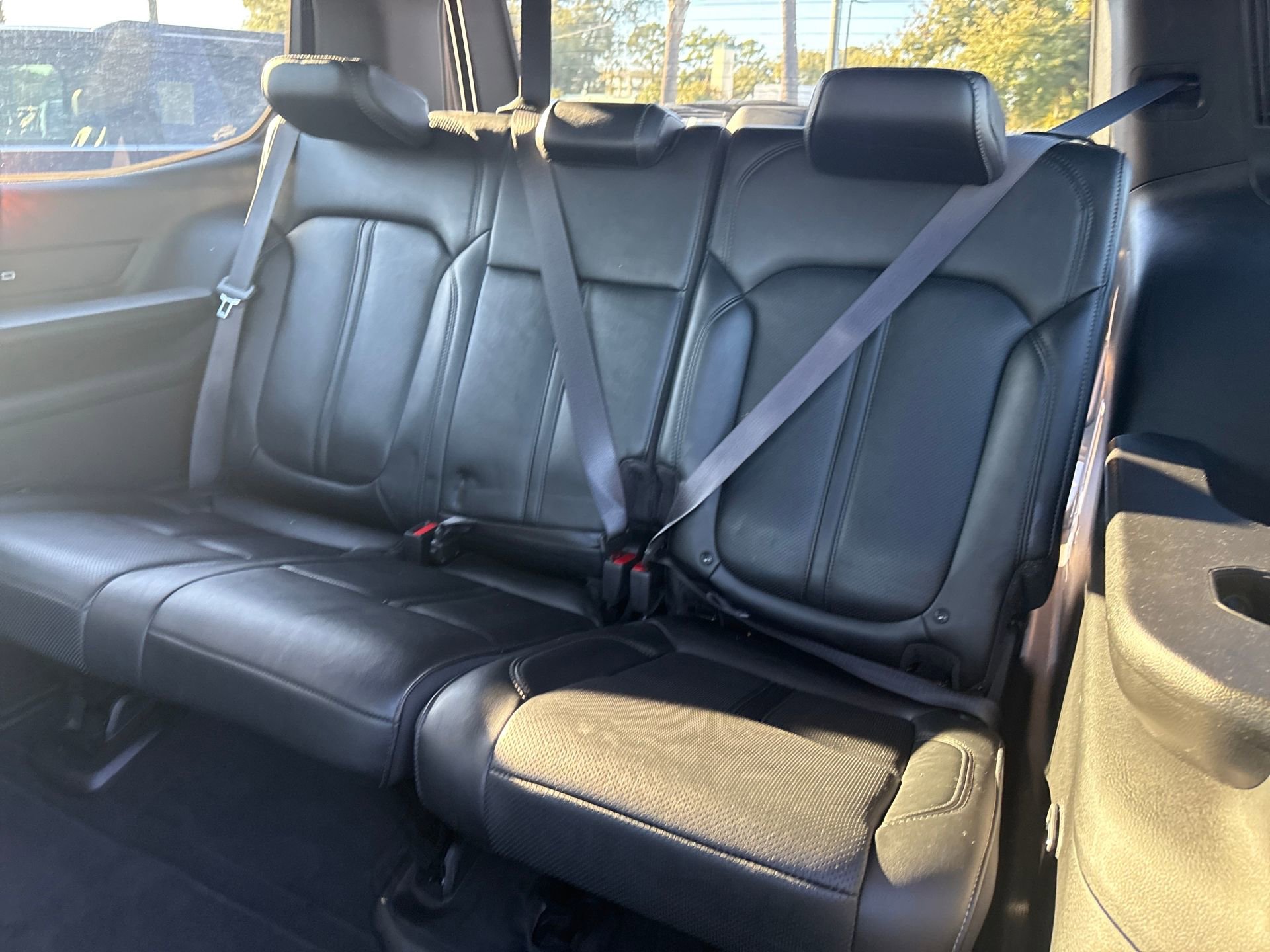 Used 2024 Jeep Wagoneer Series III image 35