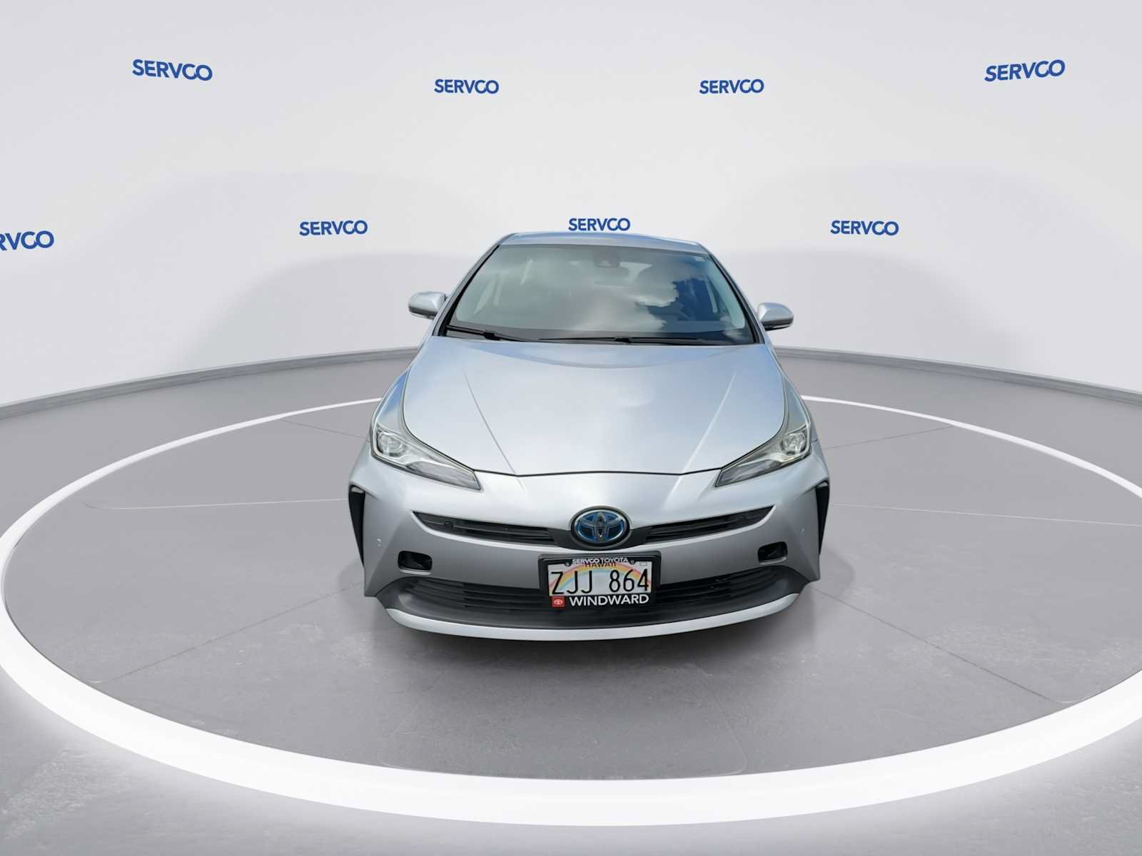 Used 2020 Toyota Prius LE FWD image 3