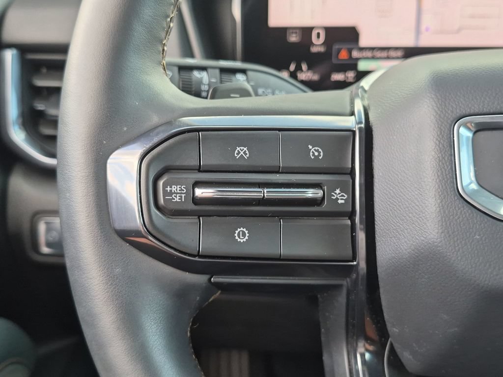 Used 2026 GMC Terrain AT4 w/ Technology Package II AWD/4WD image 22