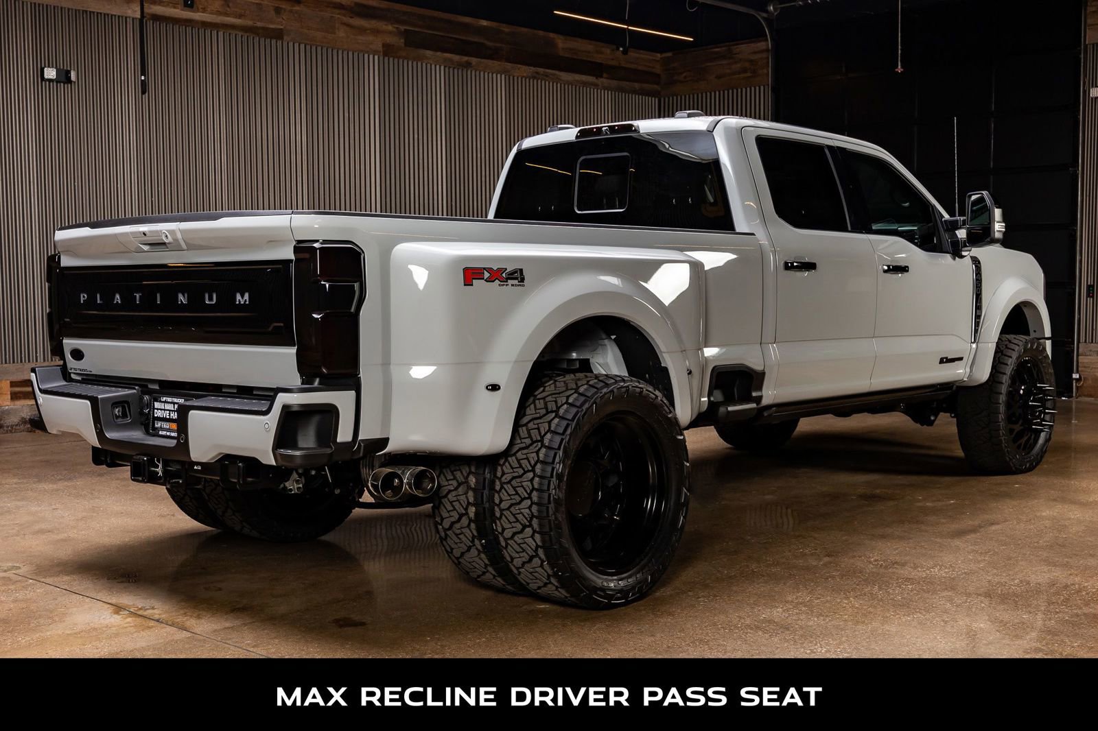 Used 2025 Ford F450 Platinum w/ Platinum Plus Package image 10