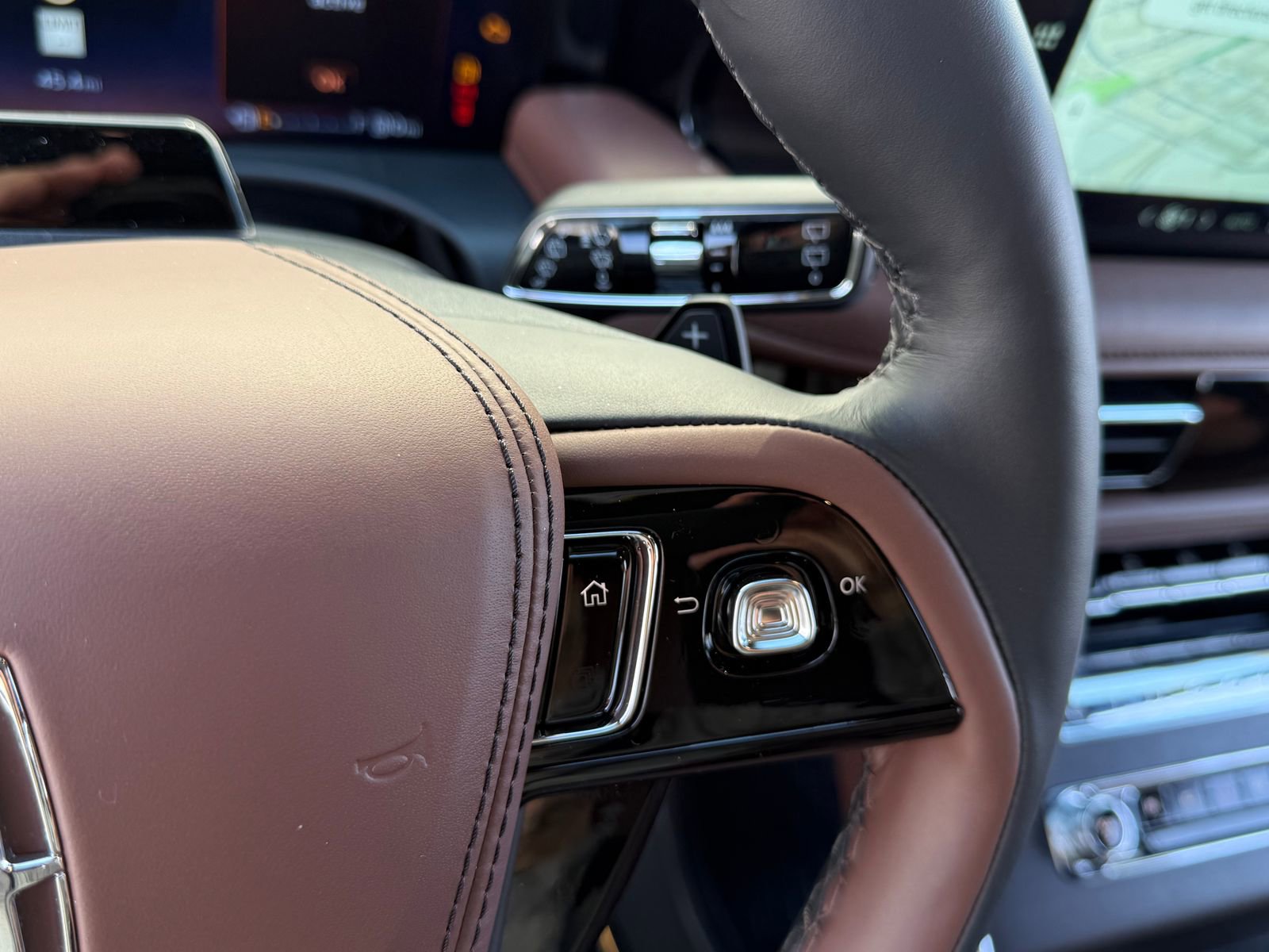 New 2026 Lincoln Aviator Reserve image 32