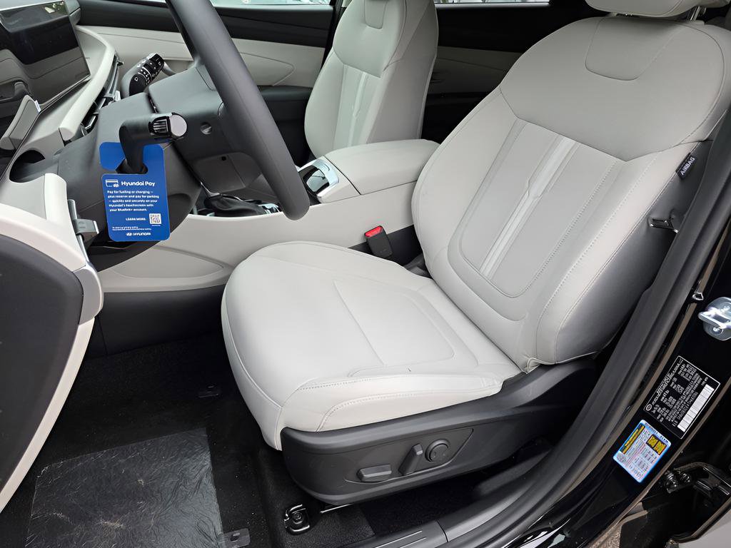 New 2026 Hyundai Tucson SEL FWD image 13
