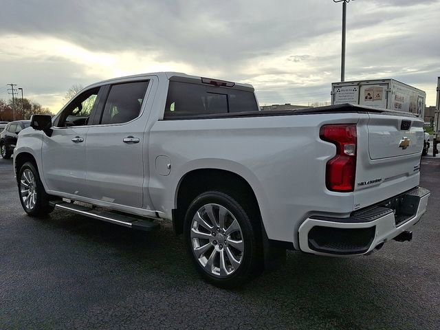 Used 2022 Chevrolet Silverado 1500 High Country w/ Technology Package AWD/4WD image 7