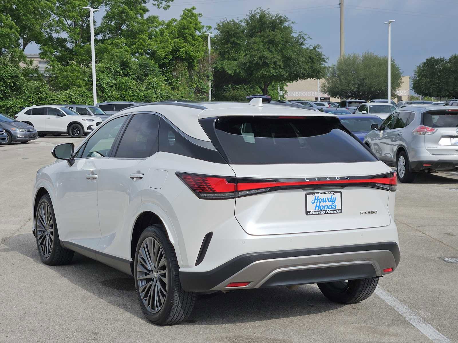 Used 2023 Lexus RX 350 FWD w/ Accessory Package (Z1) image 5
