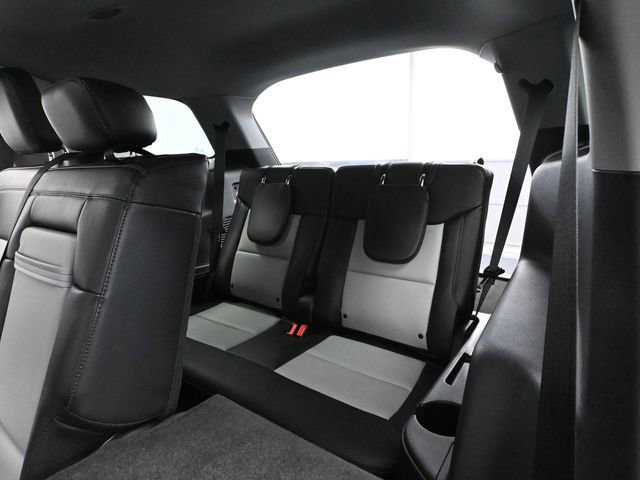 Used 2024 Ford Explorer XLT w/ XLT Sport Appearance Package image 48