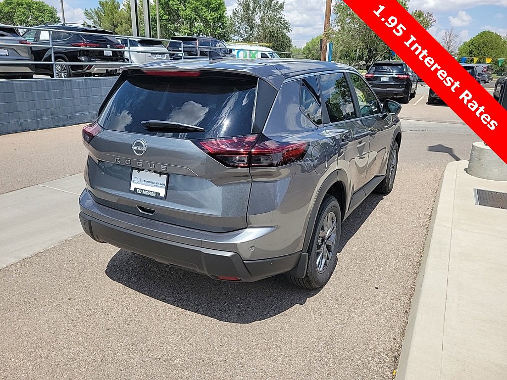 New 2026 Nissan Rogue S image 7