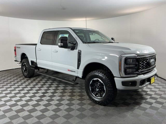 New 2026 Ford F350 Lariat image 3