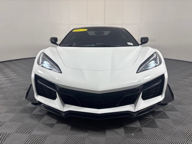Used 2023 Chevrolet Corvette Z06 w/ Z07 Performance Package RWD image 30