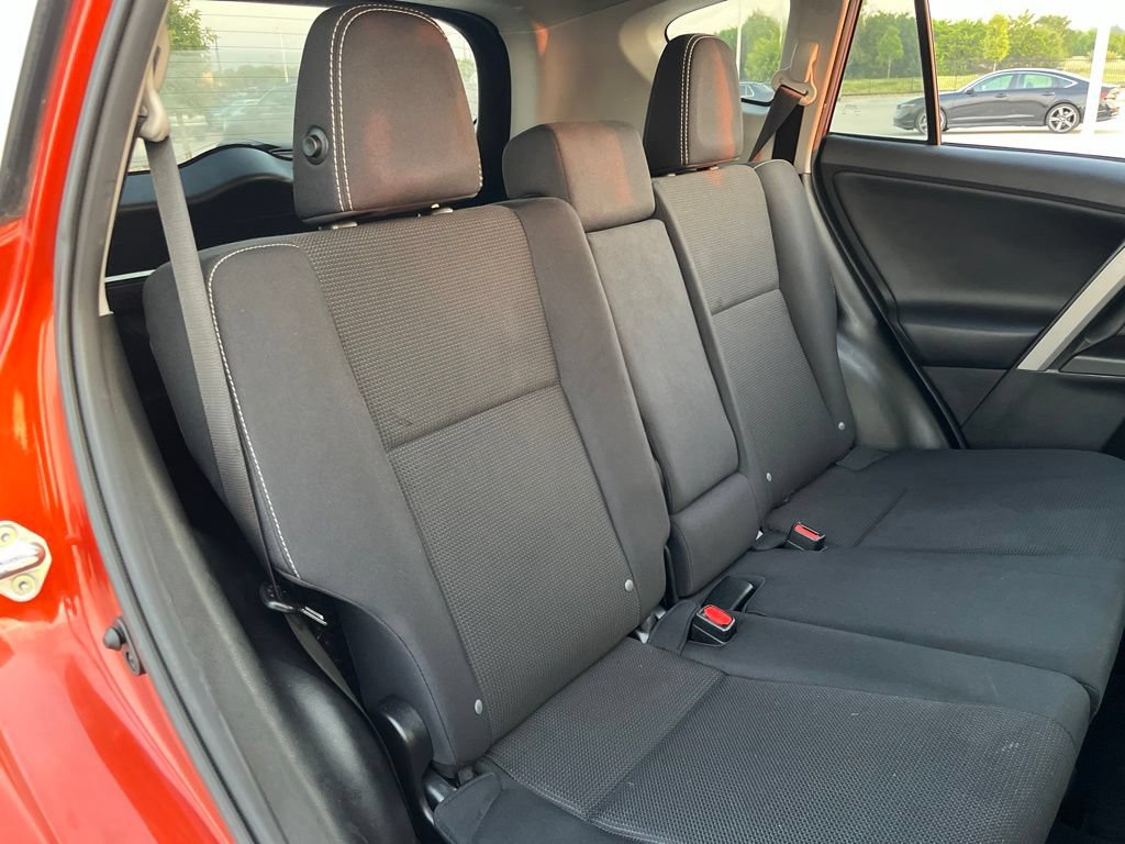 Used 2016 Toyota RAV4 XLE FWD image 27