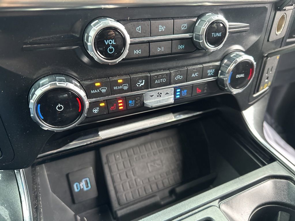 Used 2022 Ford F150 Lariat w/ Equipment Group 502A High image 49