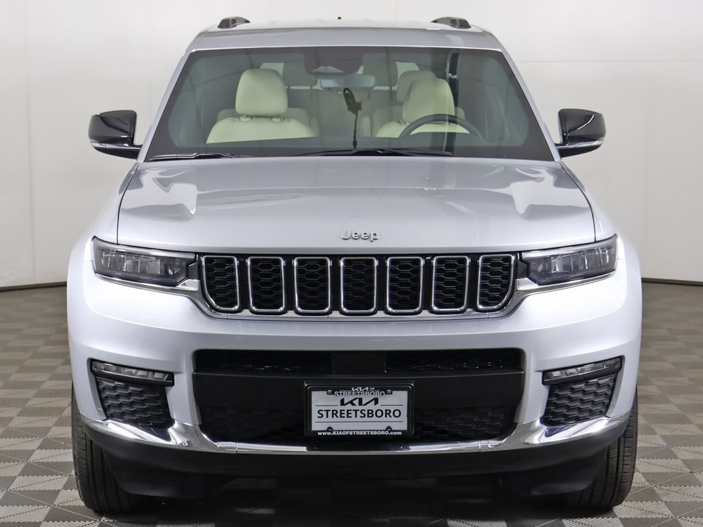 Used 2023 Jeep Grand Cherokee L Limited AWD/4WD image 14