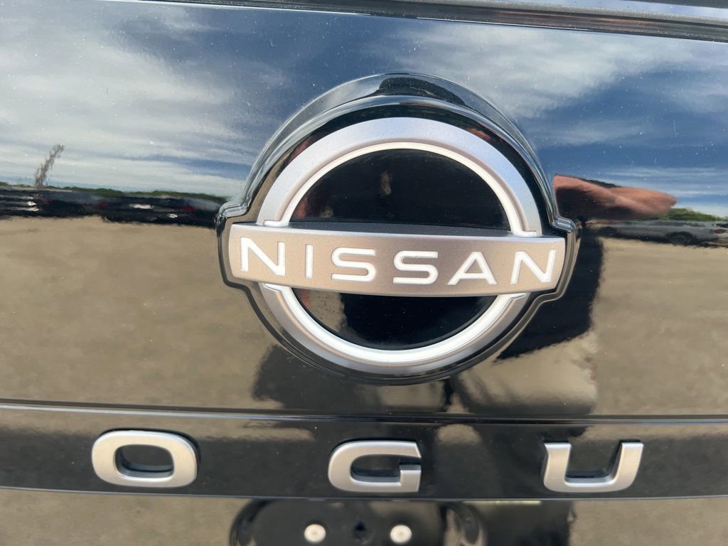 Certified 2024 Nissan Rogue SL w/ SL Premium Package AWD/4WD image 34