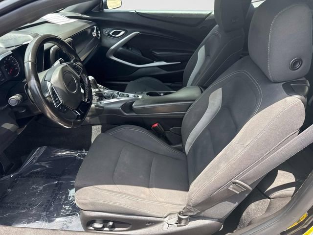 Used 2020 Chevrolet Camaro LT w/ RS Package RWD image 26