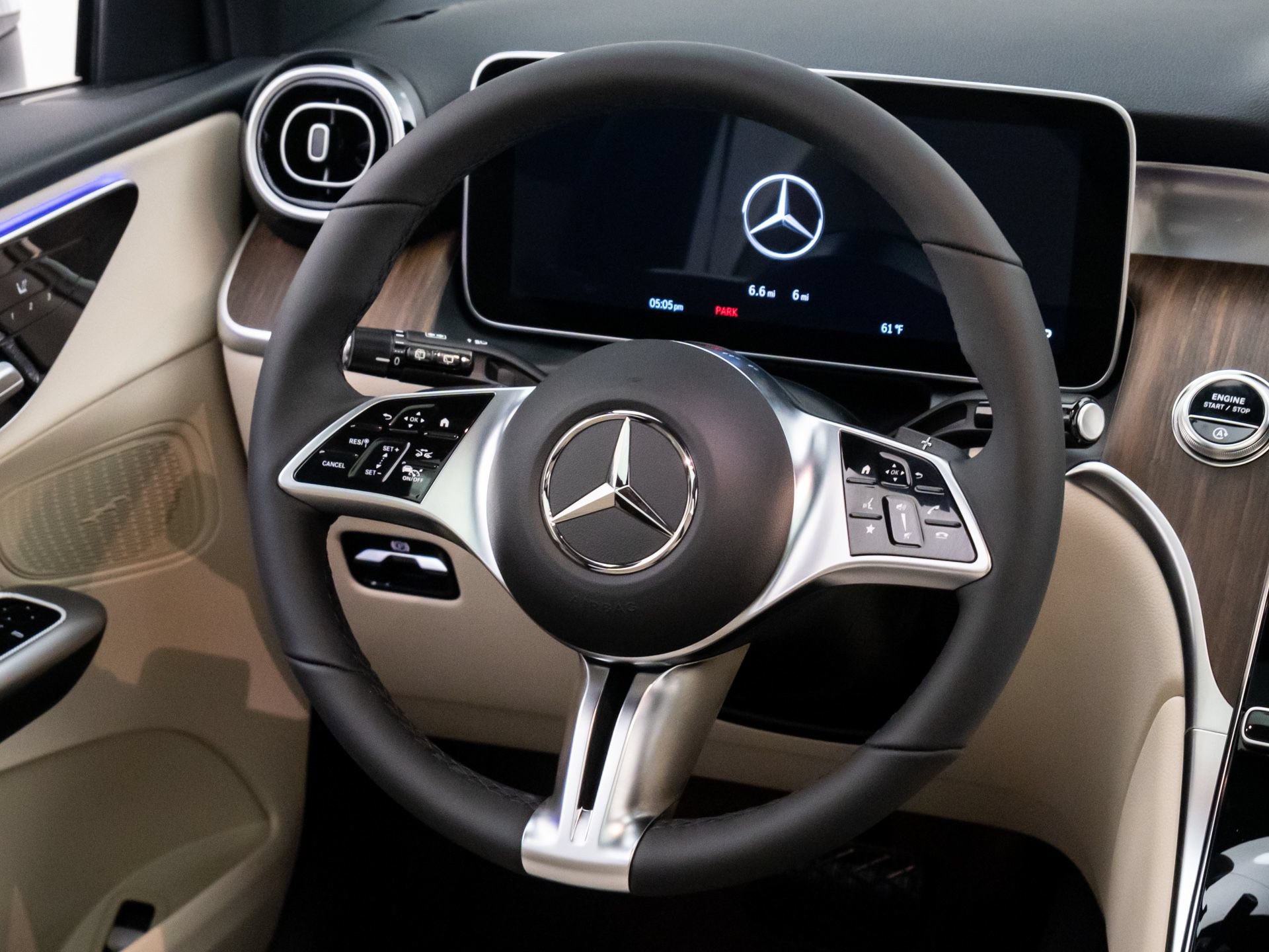 New 2026 Mercedes-Benz GLC 300 4MATIC image 10