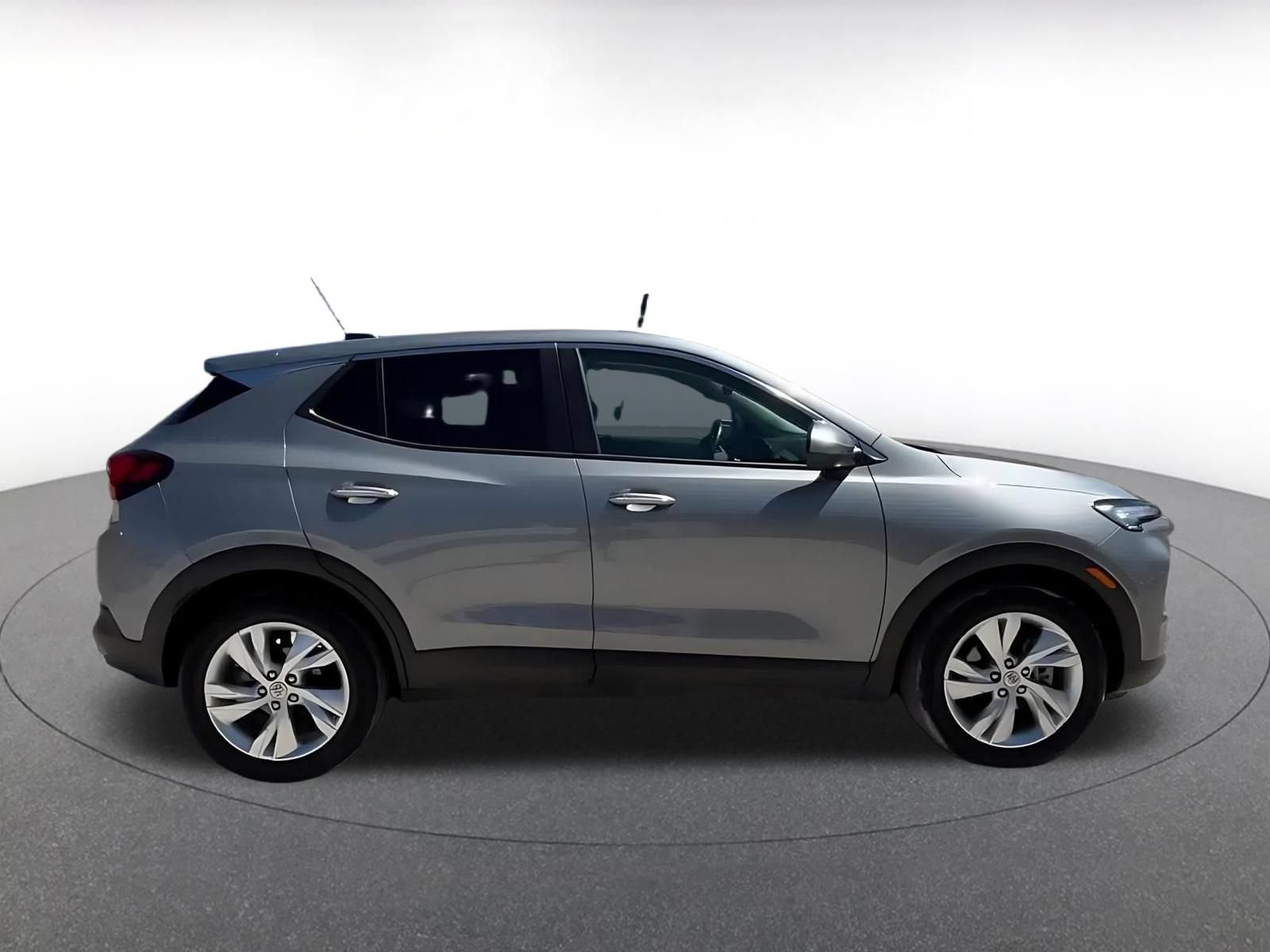 Used 2025 Buick Encore GX Preferred FWD image 16
