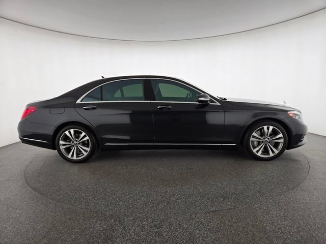 Used 2017 Mercedes-Benz S 550 Sedan image 6