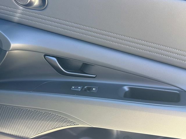 New 2026 Hyundai Elantra Sport image 18