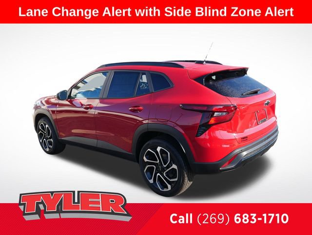 New 2026 Chevrolet Trax RS w/ Driver Confidence Package FWD image 5