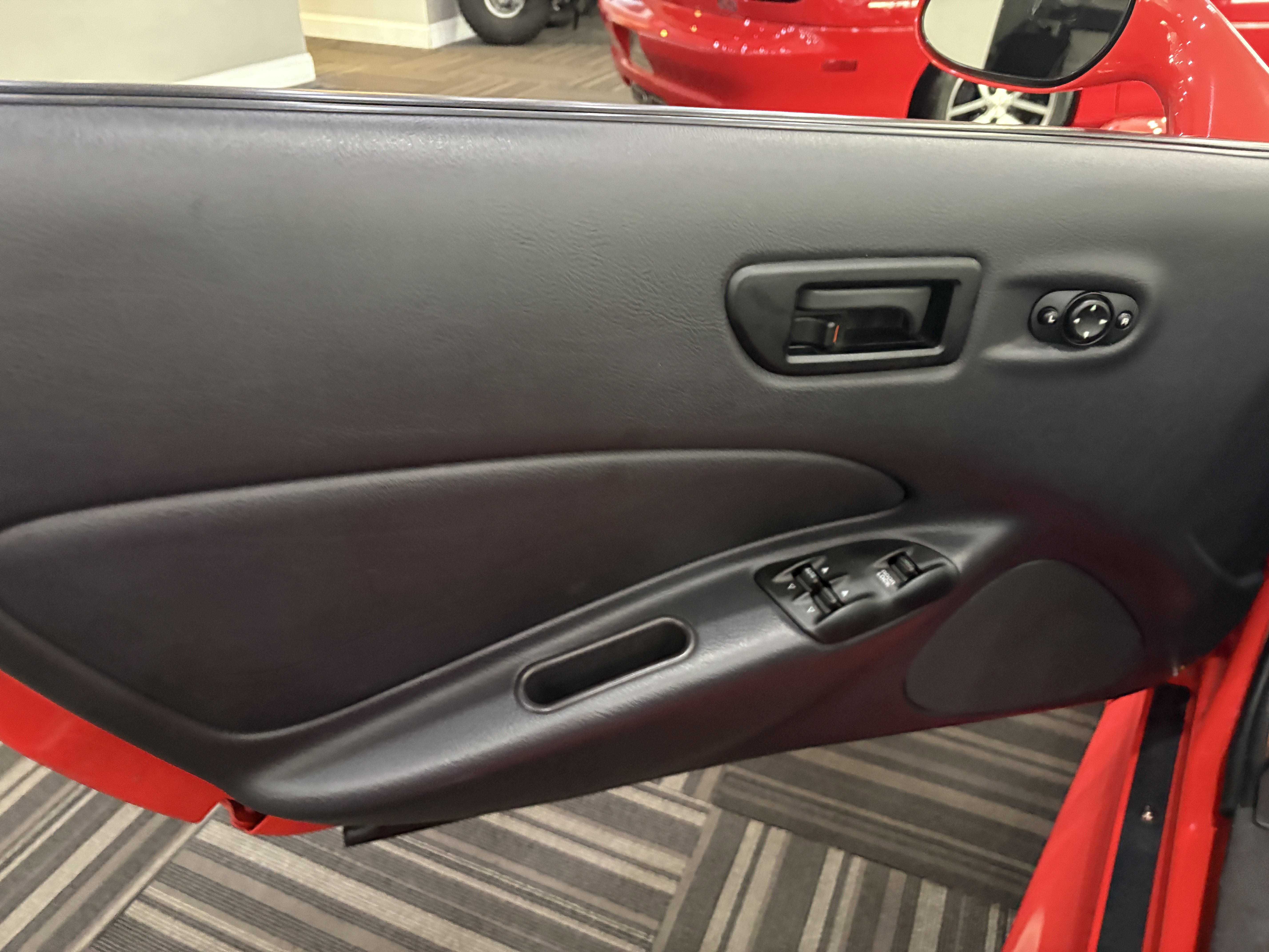 Used 1999 Plymouth Prowler RWD image 19