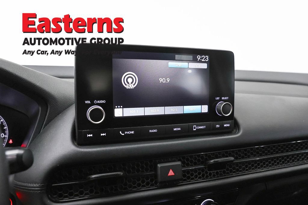 Used 2023 Honda HR-V LX image 17