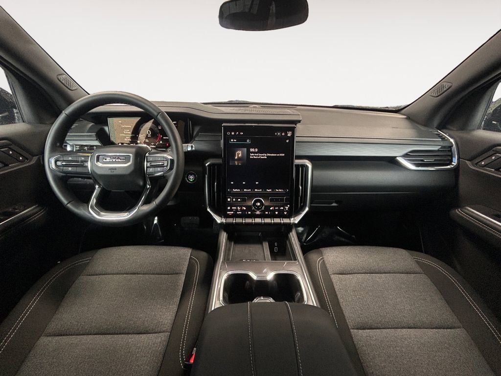 Used 2025 GMC Acadia Elevation image 13