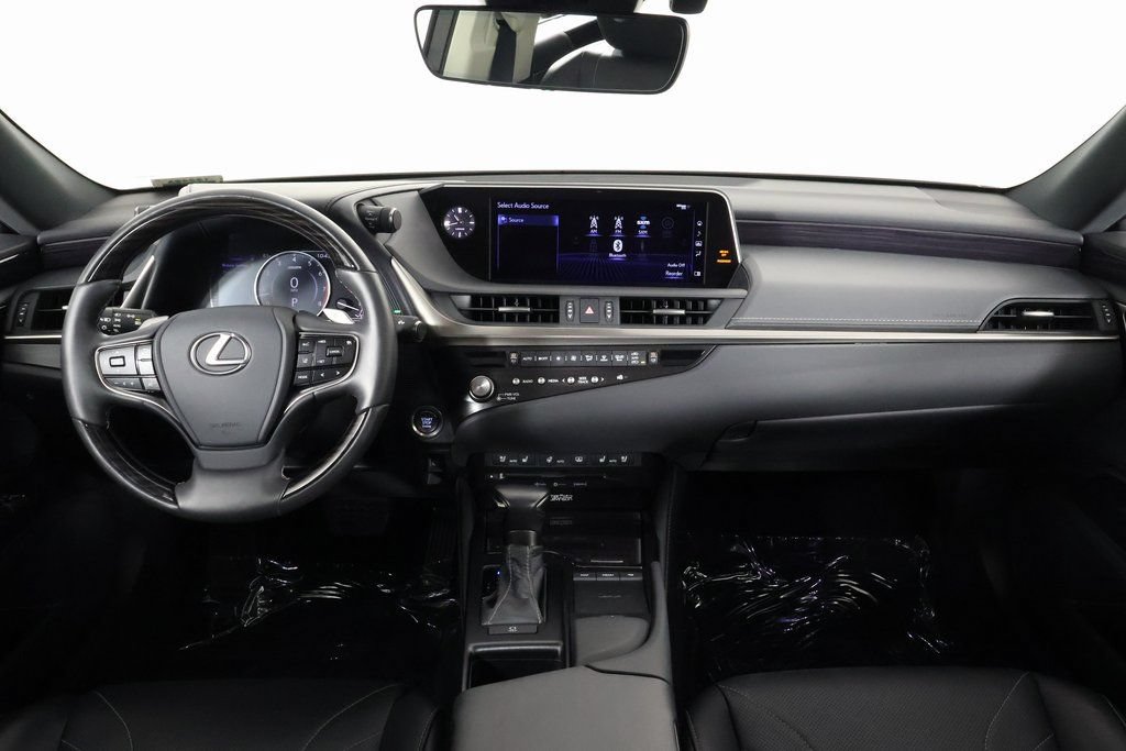 Certified 2021 Lexus ES 350 w/ Accessory Package FWD image 8