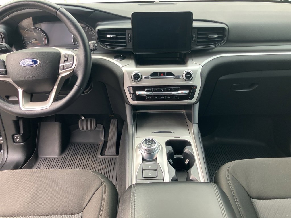 Used 2022 Ford Explorer XLT image 21