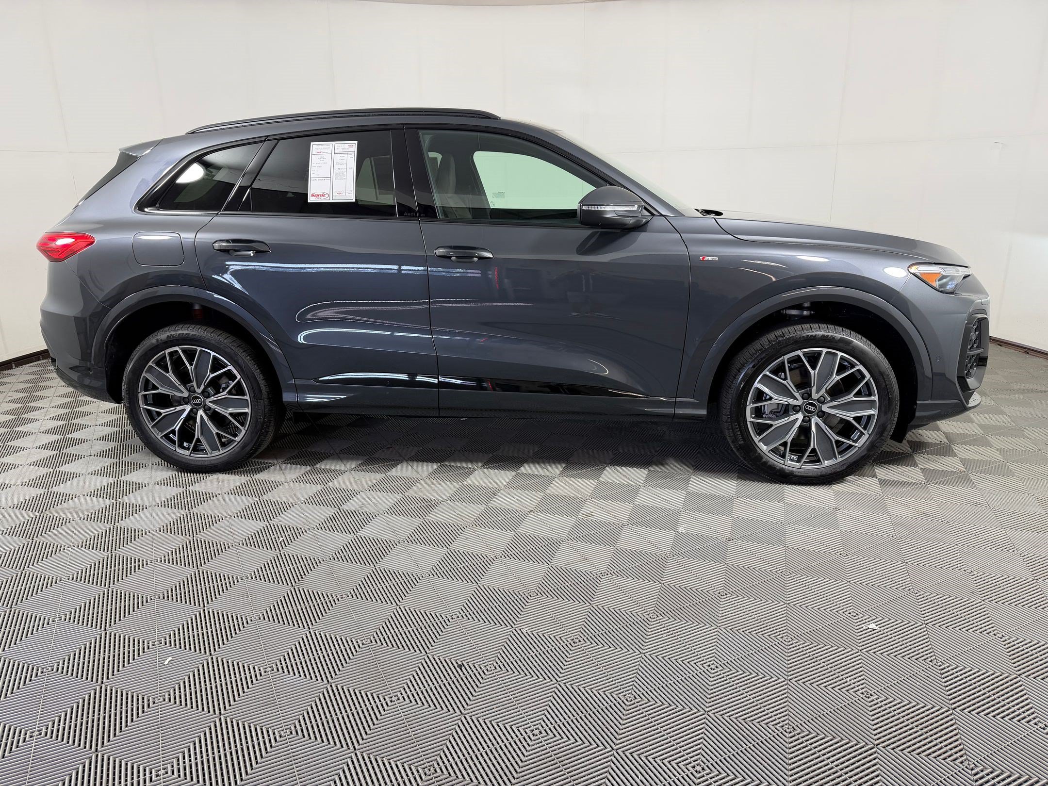 New 2026 Audi Q5 Premium Plus AWD/4WD image 8