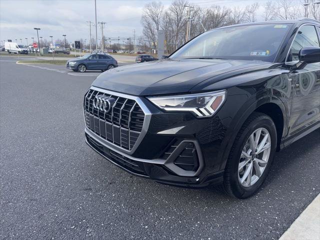 Certified 2025 Audi Q3 2.0T Premium Plus w/ Premium Plus Package AWD/4WD image 30