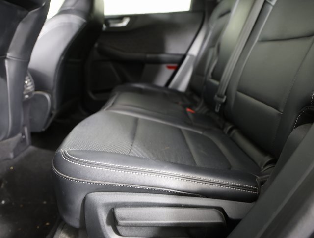 Used 2020 Ford Escape SEL image 2