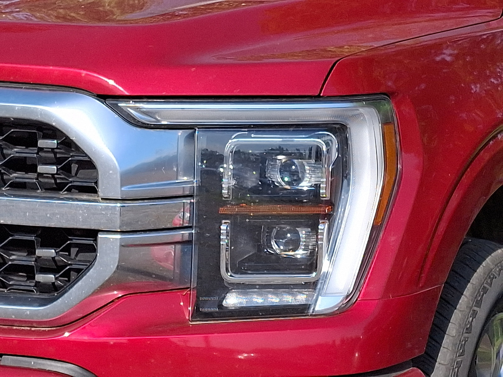 Certified 2021 Ford F150 Platinum w/ Equipment Group 701A High AWD/4WD image 4