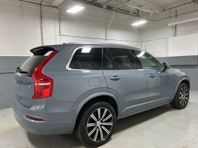 Used 2023 Volvo XC90 B5 Core w/ Climate Package image 3