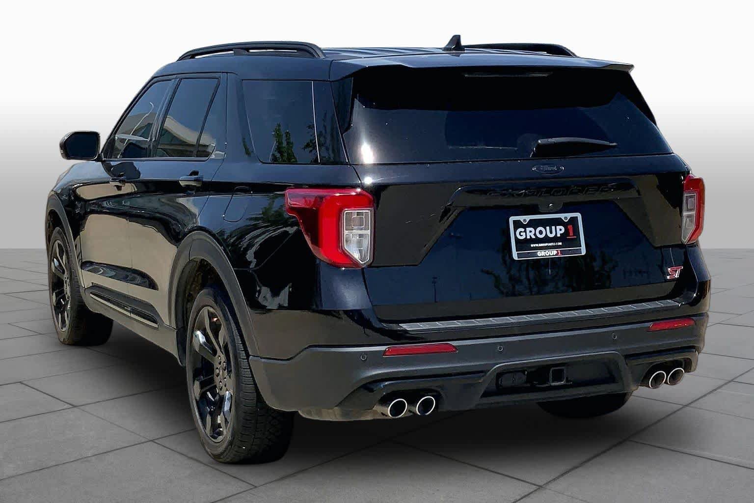 Used 2023 Ford Explorer ST w/ Equipment Group 401A AWD/4WD image 11