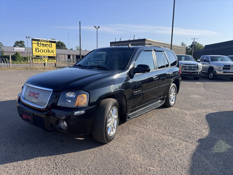 Used 2008 GMC Envoy Denali AWD/4WD image 1