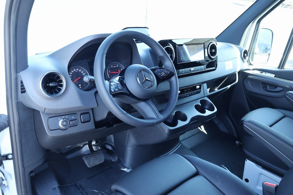 New 2026 Mercedes-Benz Sprinter 2500 image 3