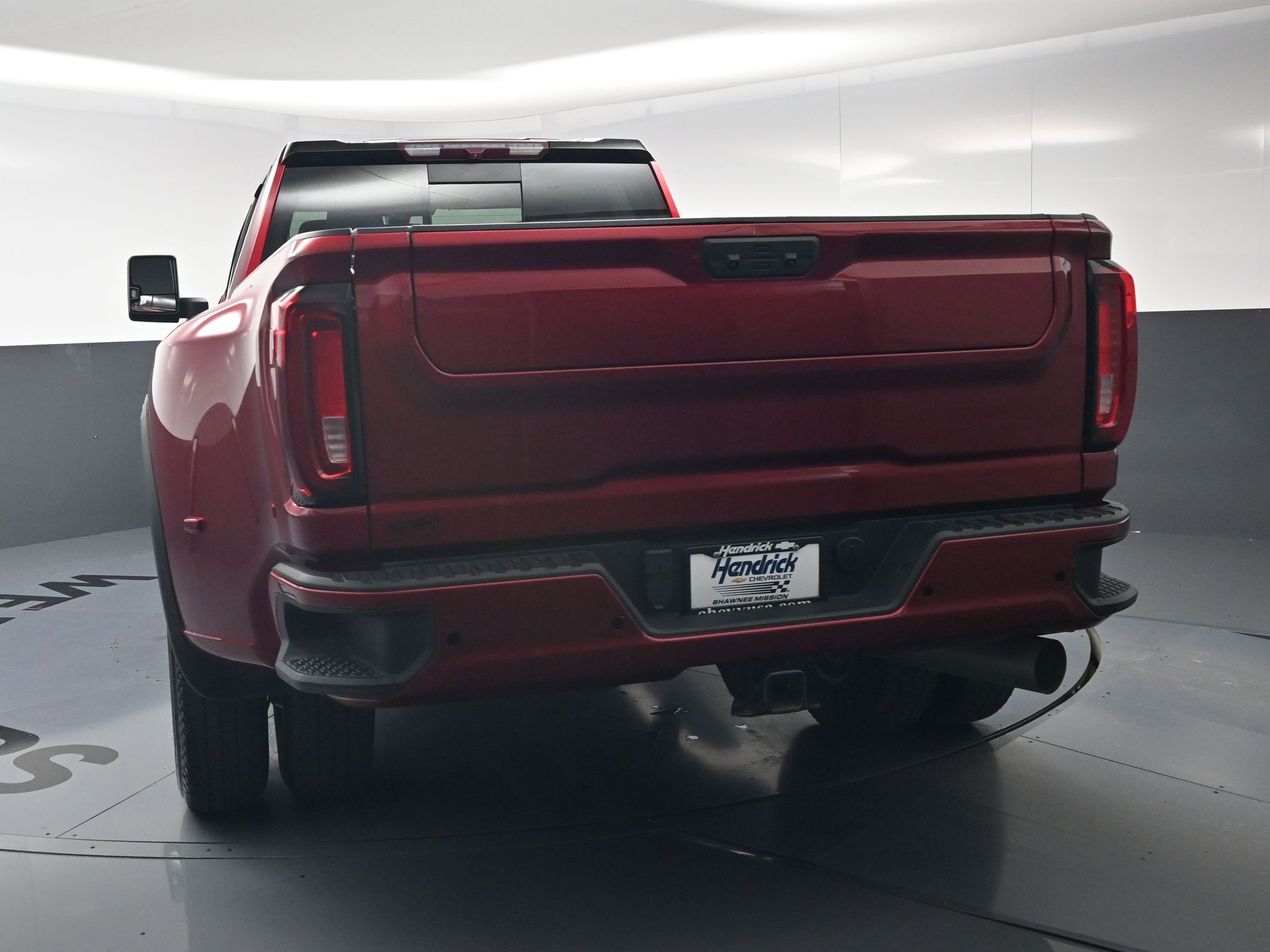 Used 2022 GMC Sierra 3500 Denali AWD/4WD image 8