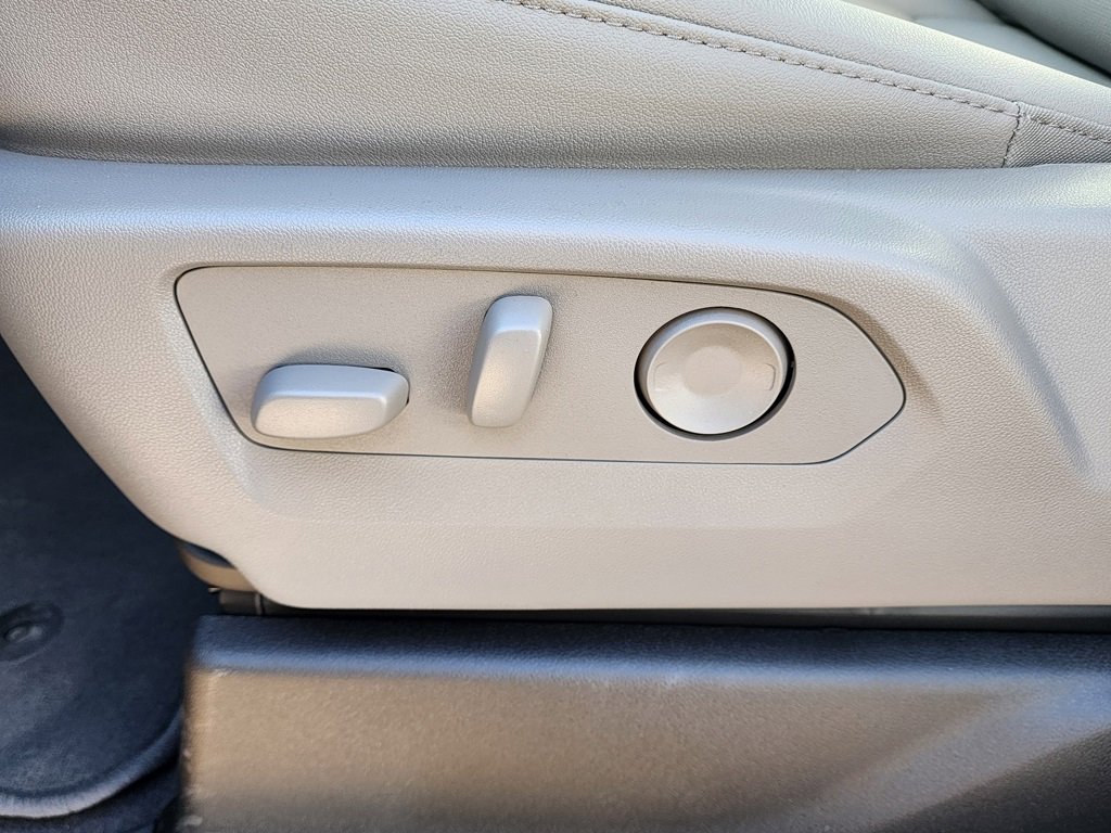 New 2026 GMC Sierra 1500 SLT w/ SLT Premium Plus Package image 18