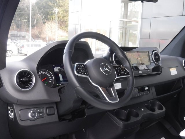 Used 2023 Mercedes-Benz Sprinter 3500 w/ Parking Package image 29
