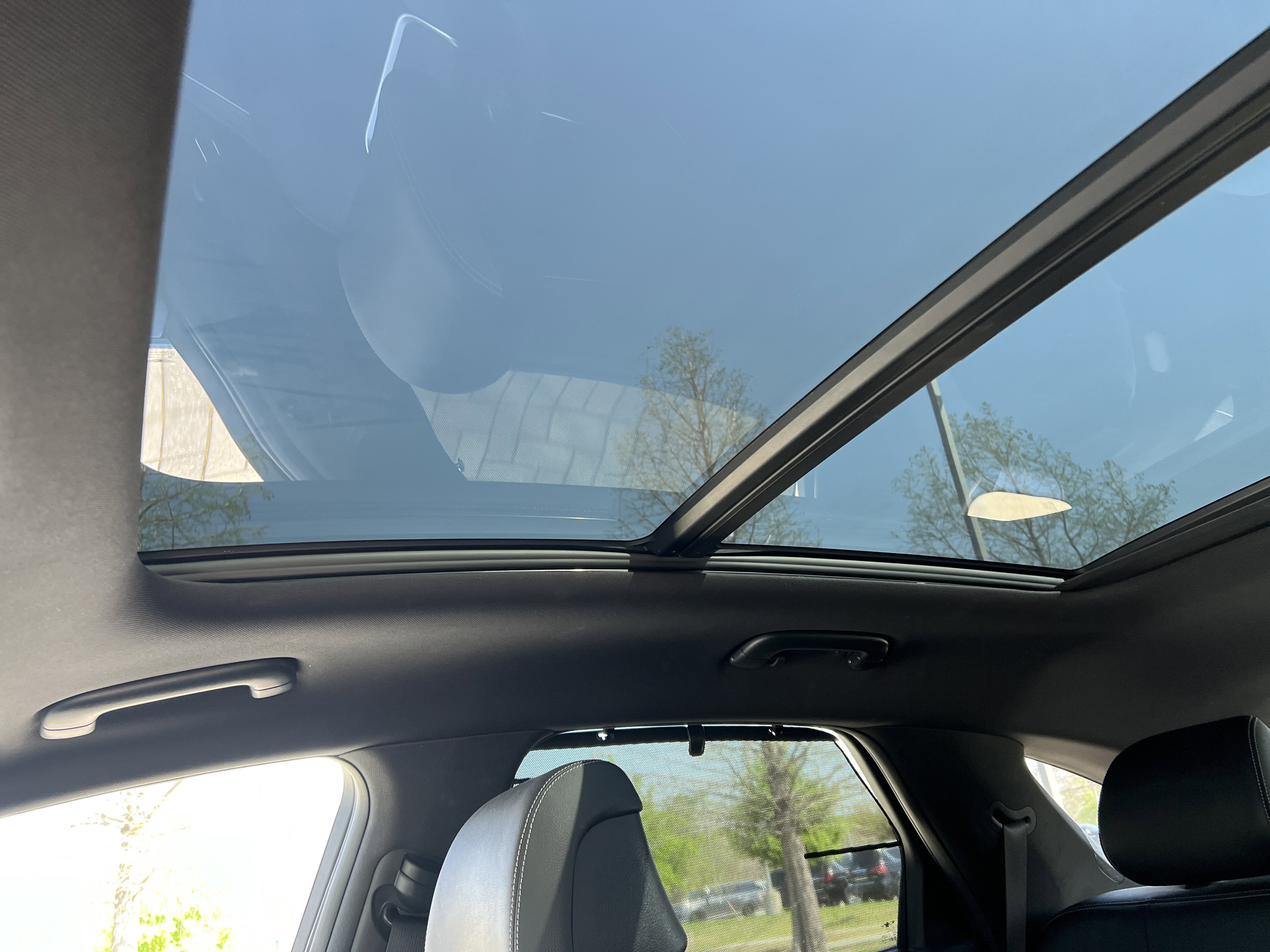 Used 2023 Genesis GV70 2.5T w/ Sport Prestige Package image 27