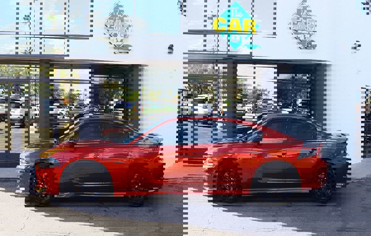Used 2023 Dodge Charger Scat Pack w/ Daytona Edition Group image 8
