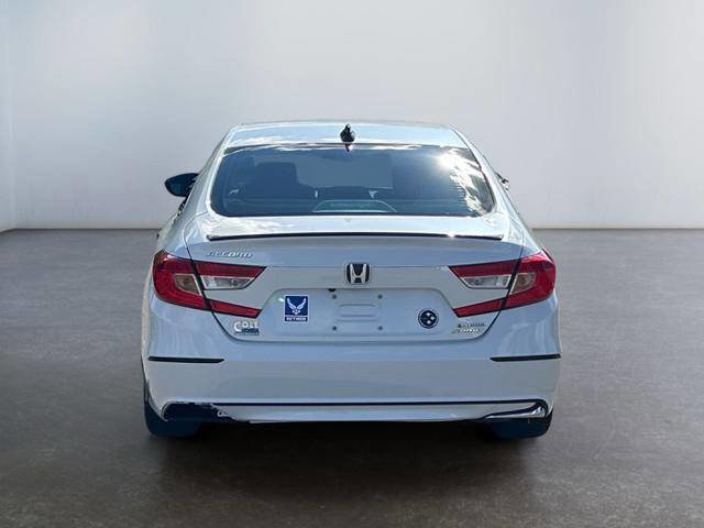 Used 2022 Honda Accord Sport image 4