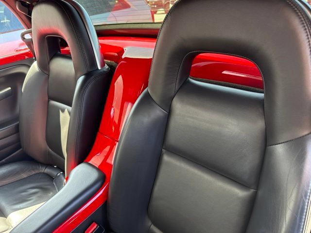 Used 2003 Chevrolet SSR w/ Preferred Equipment Group RWD image 14