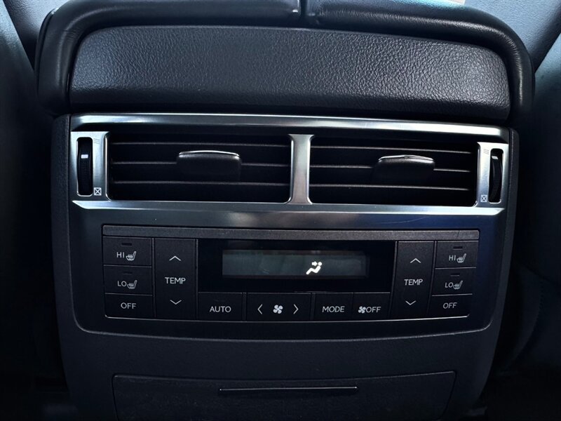 Used 2010 Lexus LX 570 4WD image 34